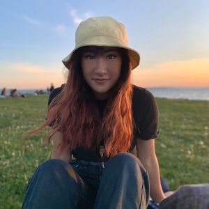 Meet your Posher, Amika